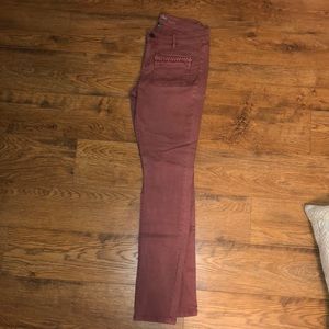 Mauve Colored Legging Jeans